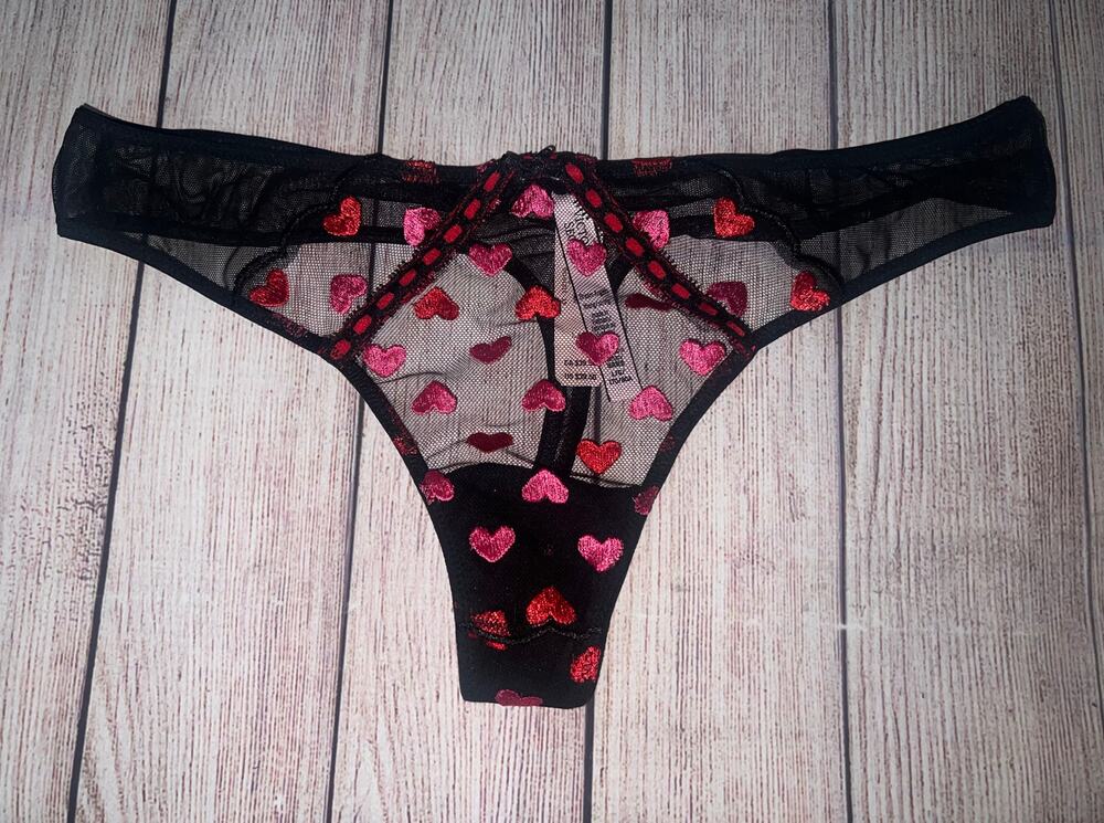 Victoria's Secret Dream Angels Heart Embroidery Thong Panty Color Black Sz L NWT